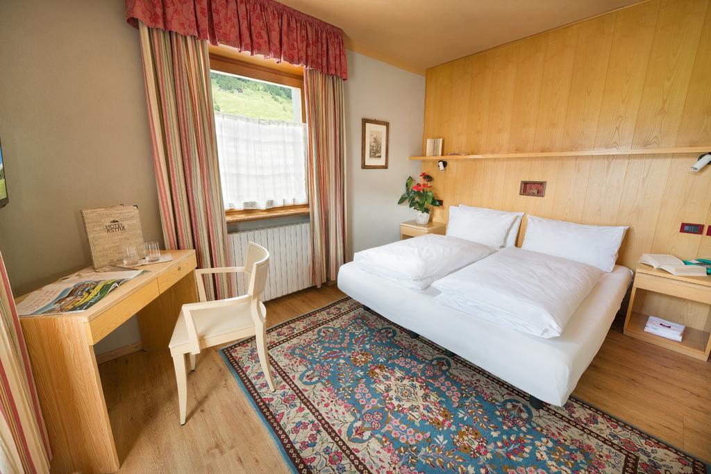 Hotel Astra Ливиньо Екстериор снимка